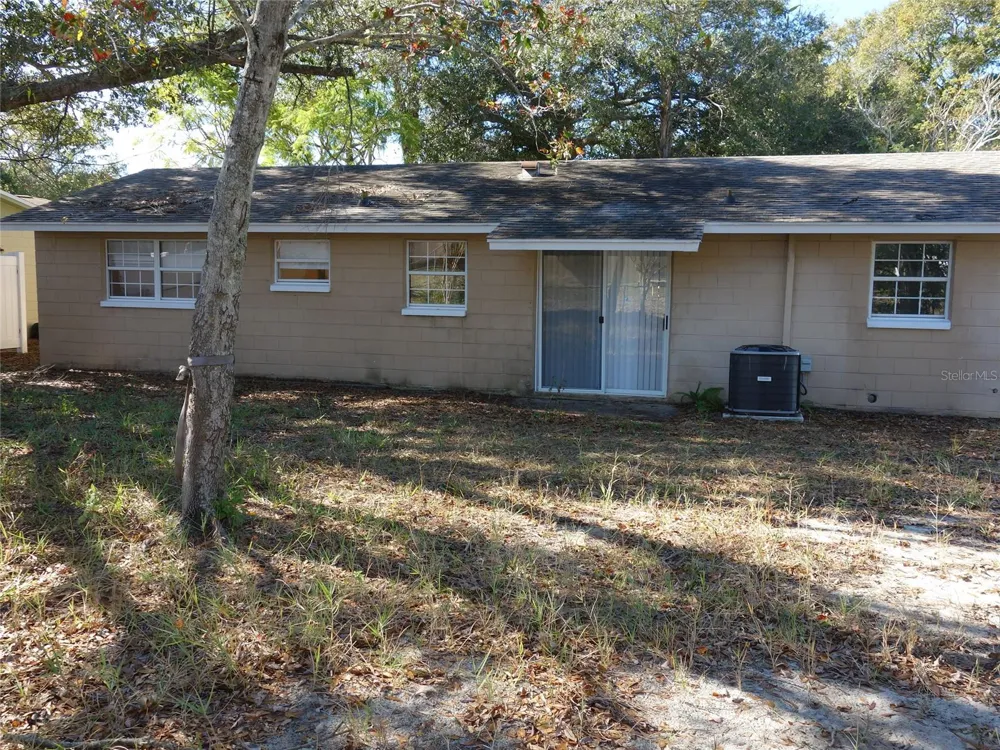 1407 COPPERTREE DRIVE Tarpon Springs, FL 34689
