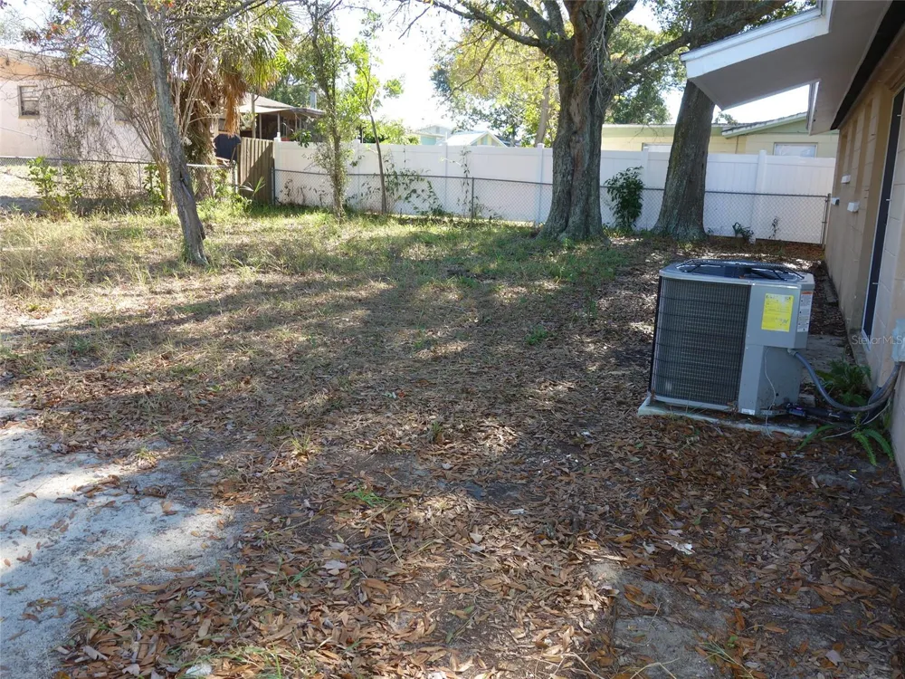 1407 COPPERTREE DRIVE Tarpon Springs, FL 34689