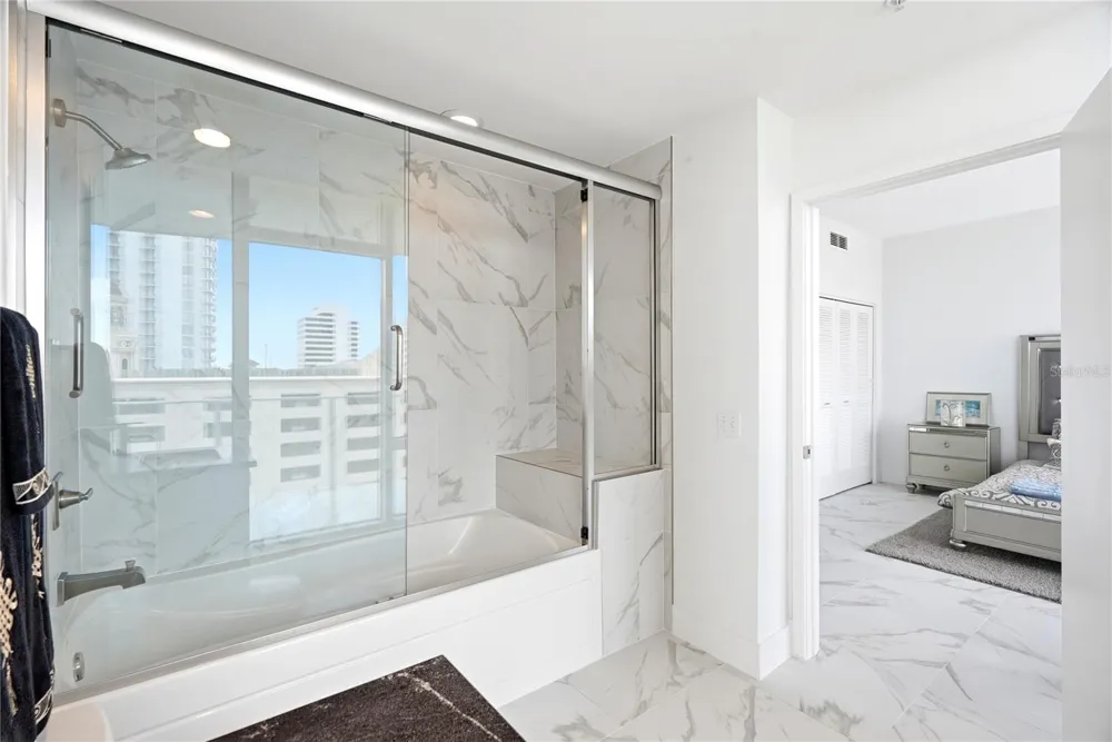 175 1ST STREET S #1008 St Petersburg, FL 33701