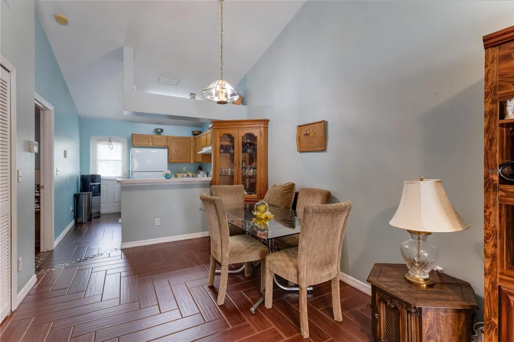 696 S GRAND HIGHWAY Clermont, FL 34711