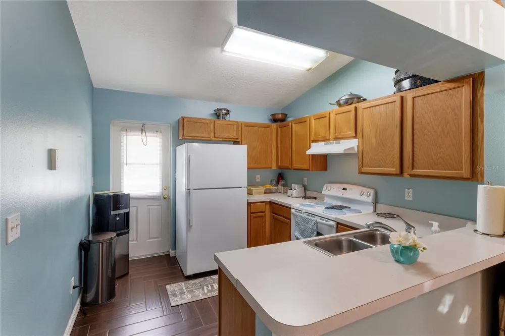 696 S GRAND HIGHWAY Clermont, FL 34711