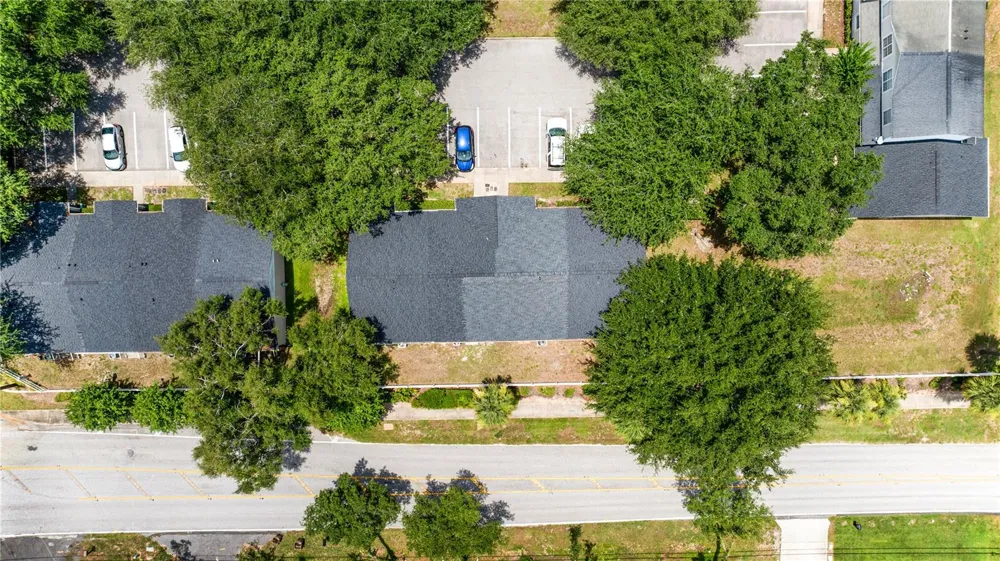 696 S GRAND HIGHWAY Clermont, FL 34711