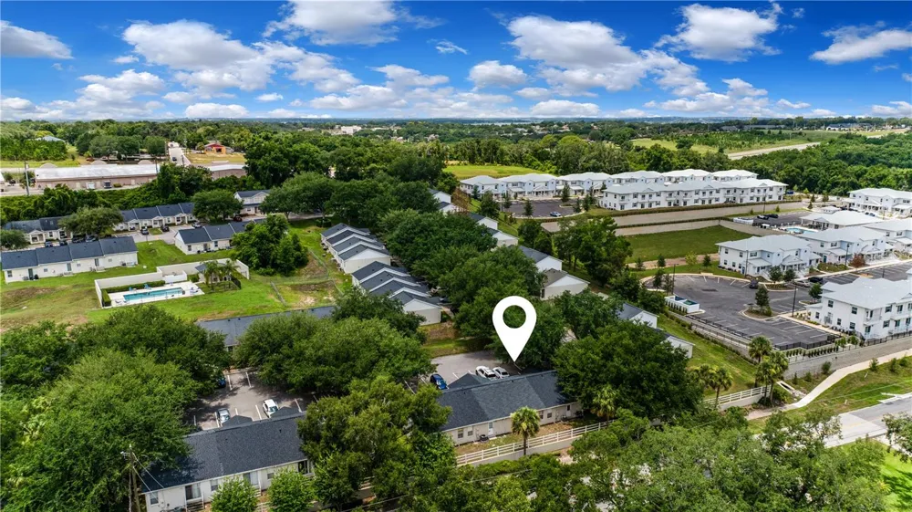 696 S GRAND HIGHWAY Clermont, FL 34711