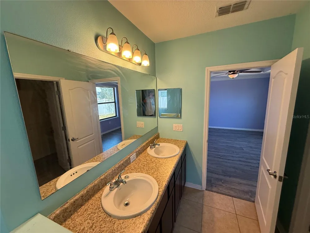 3920 WILLOW WALK DRIVE Palmetto, FL 34221