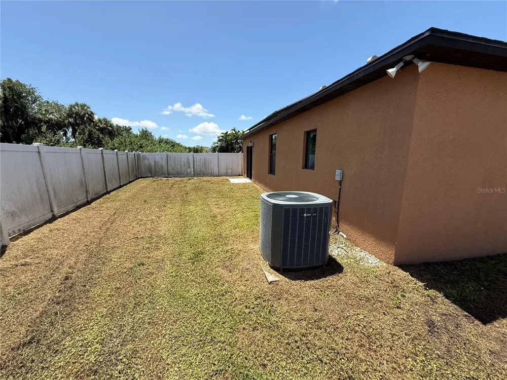 3920 WILLOW WALK DRIVE Palmetto, FL 34221