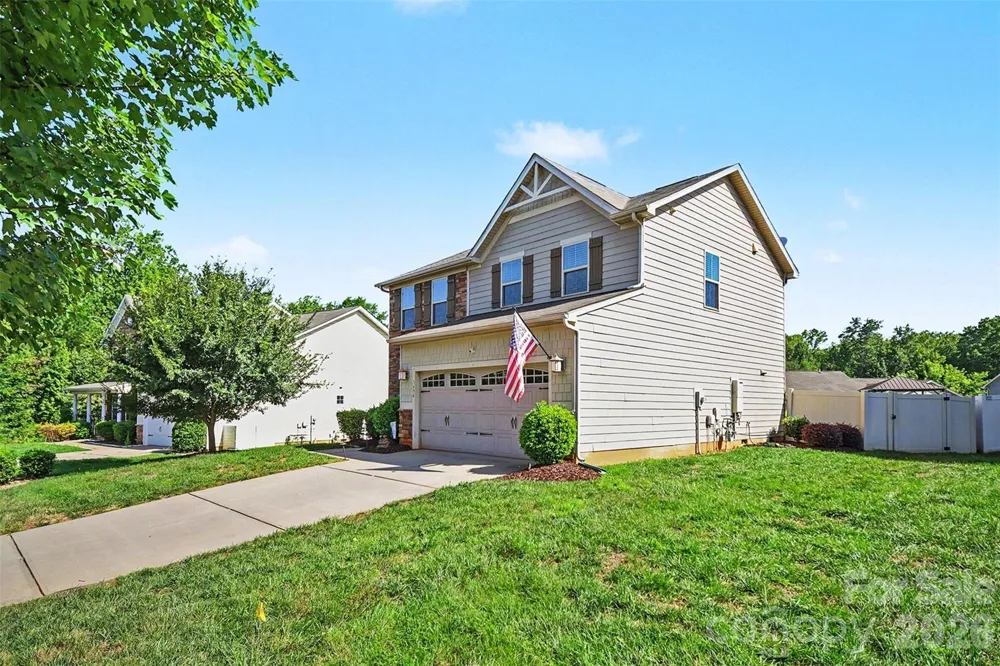 3696 English Garden Drive #20 Gastonia, NC 28056