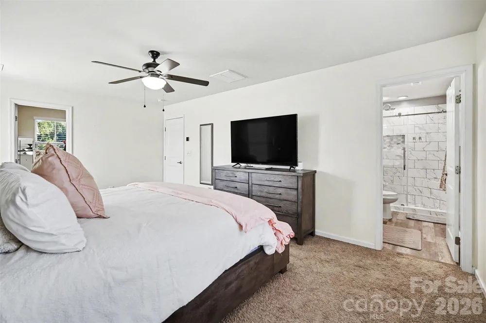 3696 English Garden Drive #20 Gastonia, NC 28056