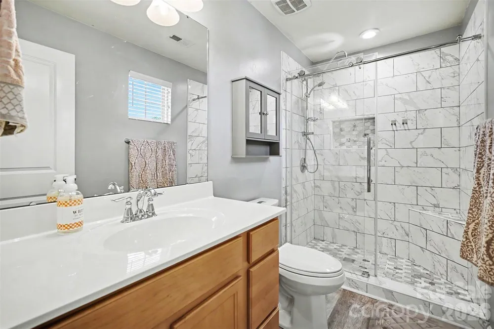 3696 English Garden Drive #20 Gastonia, NC 28056