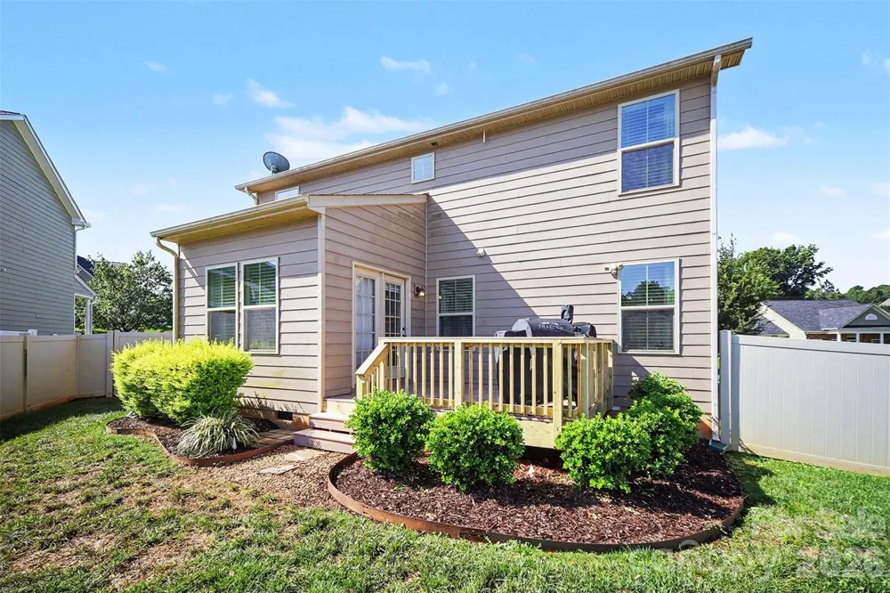 3696 English Garden Drive #20 Gastonia, NC 28056