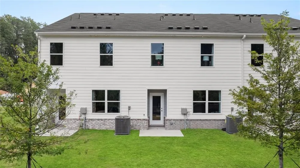 2031 Windward Rd Stone Mountain, GA 30088