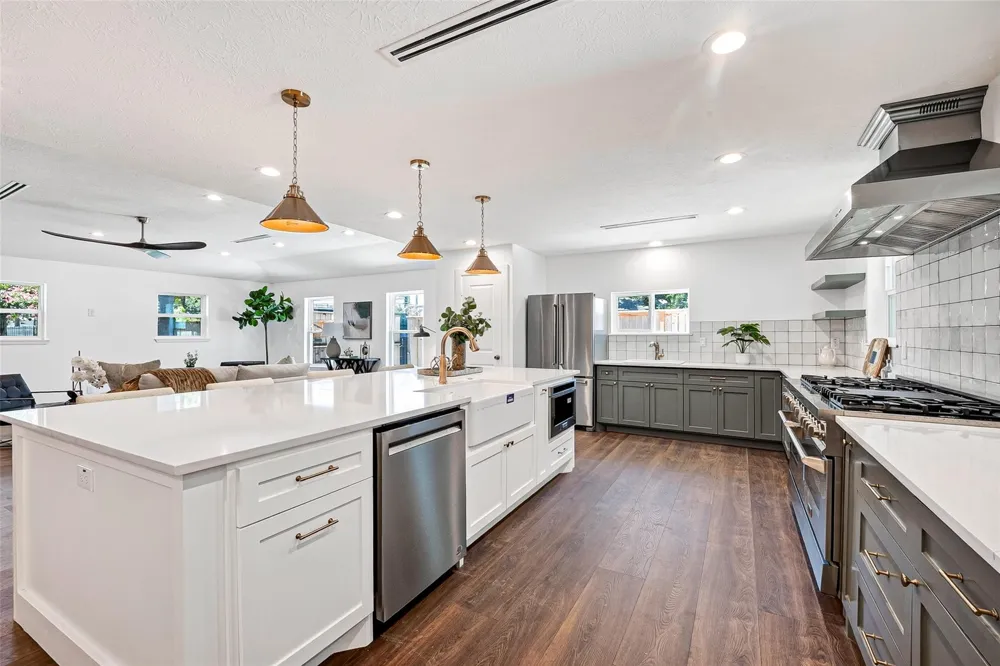 1338 Seaspray Court Houston, TX 77008