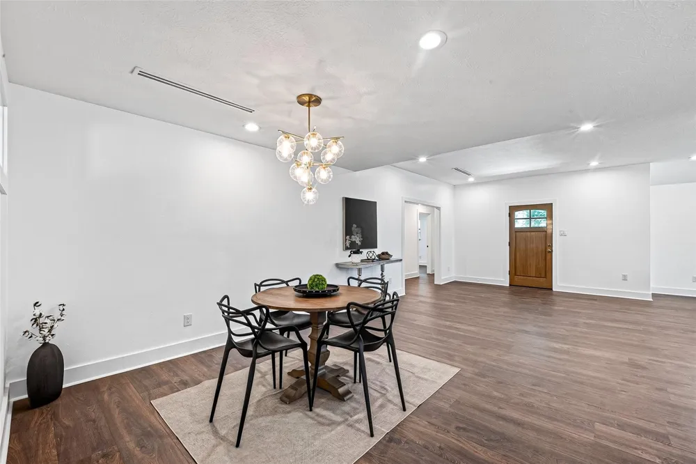 1338 Seaspray Court Houston, TX 77008