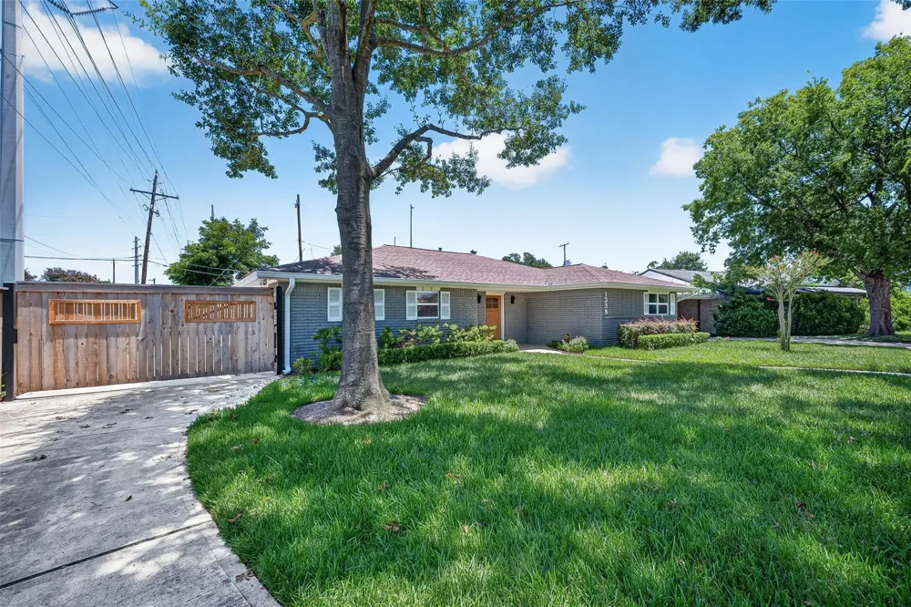 1338 Seaspray Court Houston, TX 77008