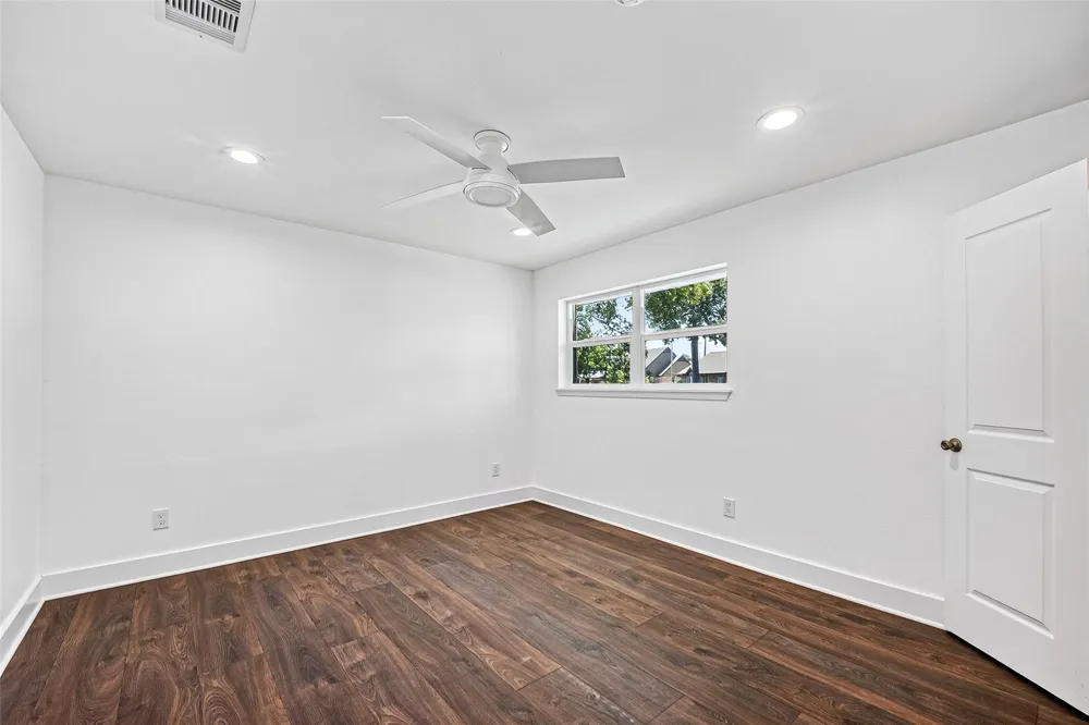 1338 Seaspray Court Houston, TX 77008