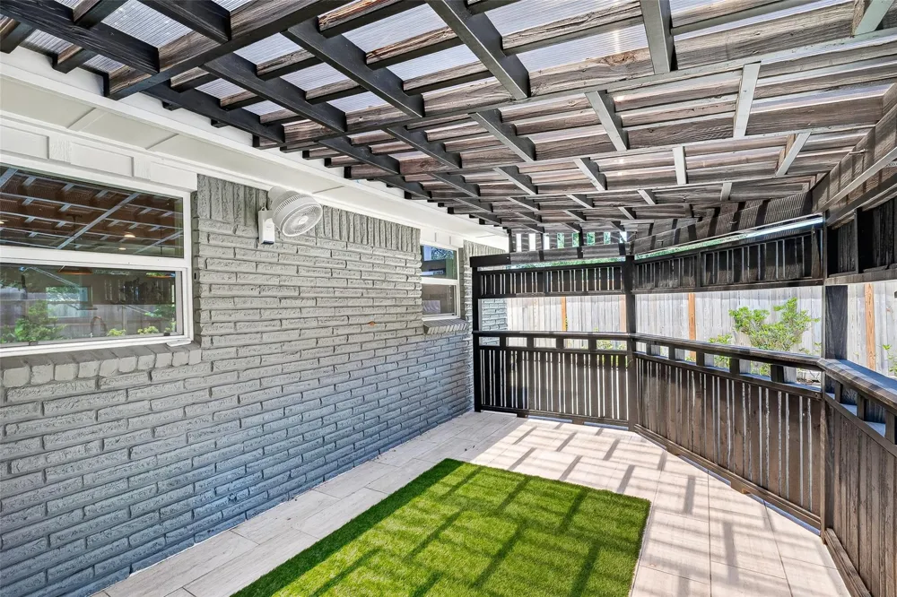 1338 Seaspray Court Houston, TX 77008