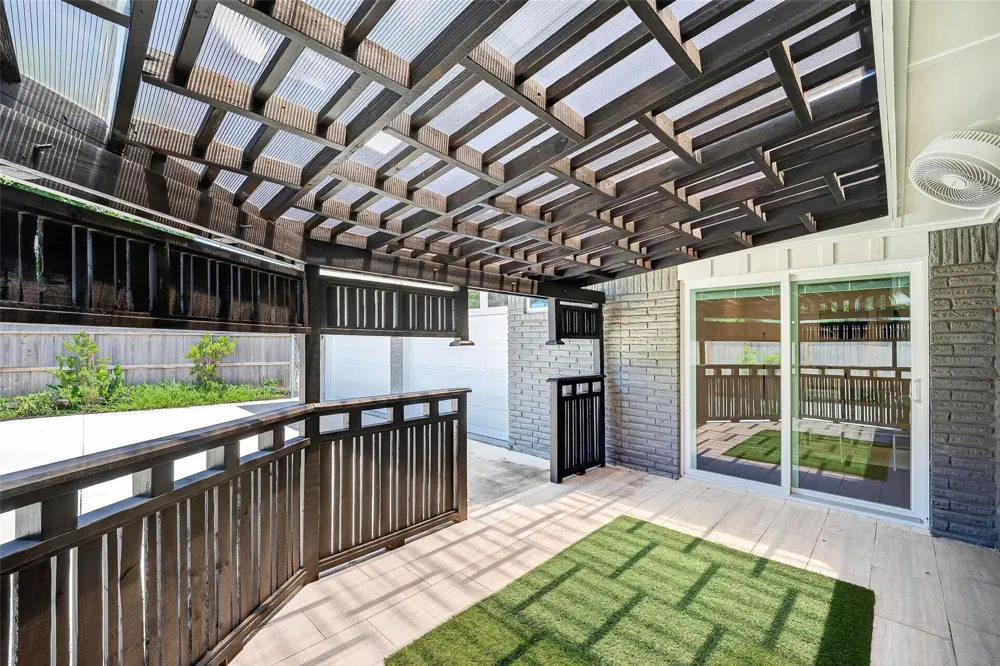 1338 Seaspray Court Houston, TX 77008