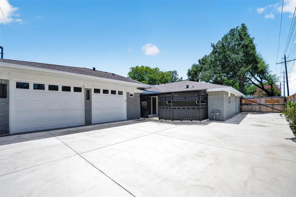 1338 Seaspray Court Houston, TX 77008