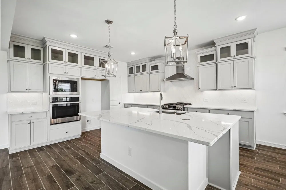 12822 Old Fashion Circle Mont Belvieu, TX 77535