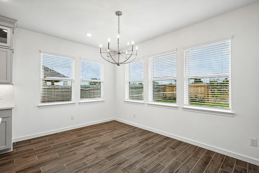 12822 Old Fashion Circle Mont Belvieu, TX 77535