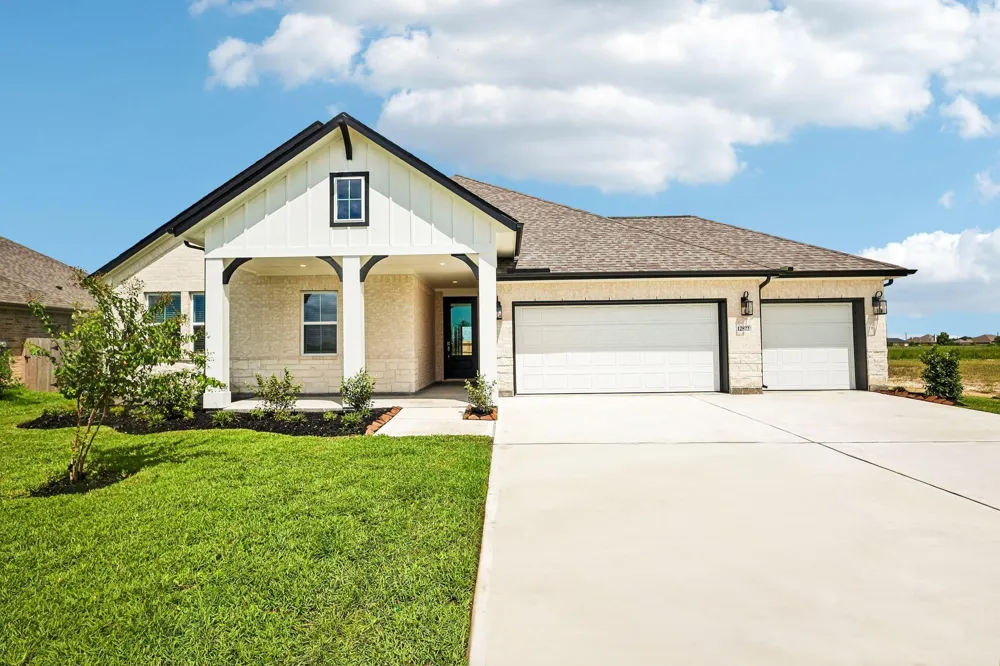 12822 Old Fashion Circle Mont Belvieu, TX 77535