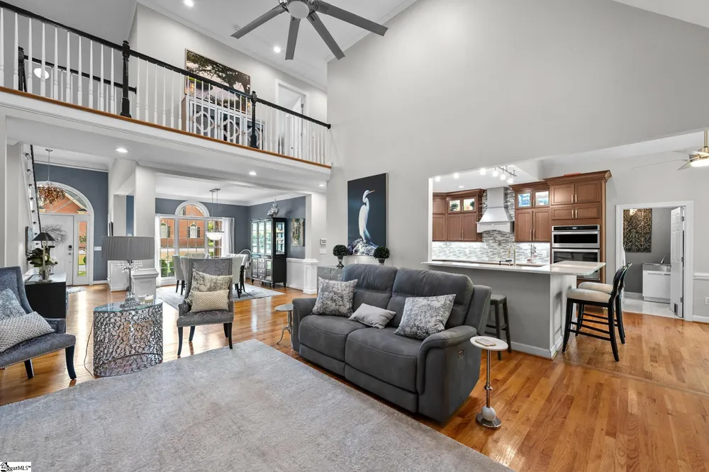 201 Huddersfield Drive Simpsonville, SC 29681