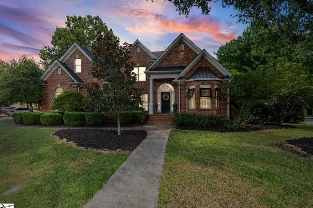 201 Huddersfield Drive Simpsonville, SC 29681