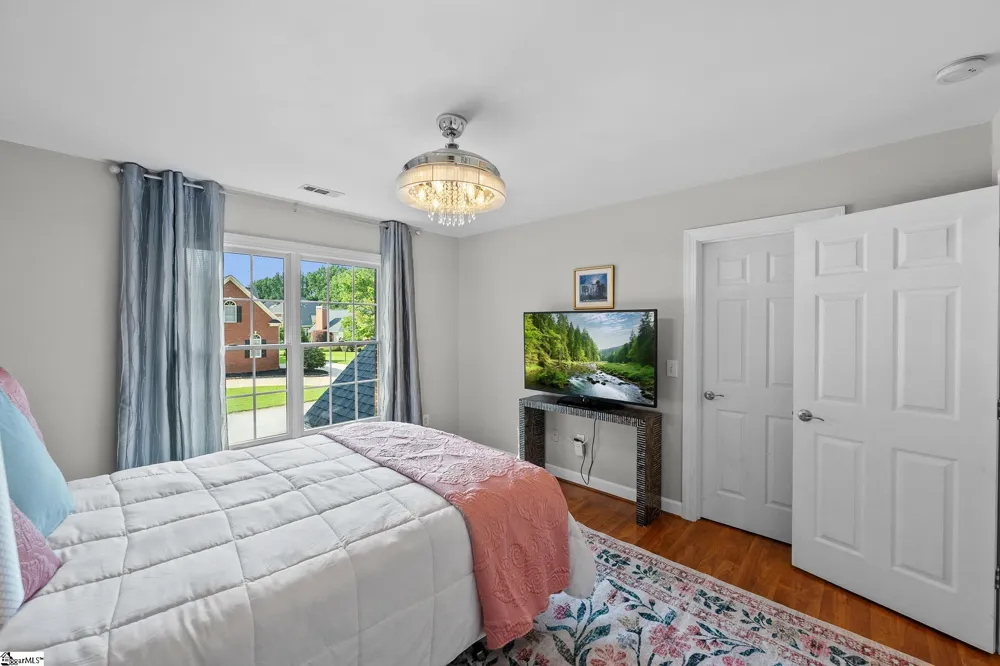 201 Huddersfield Drive Simpsonville, SC 29681