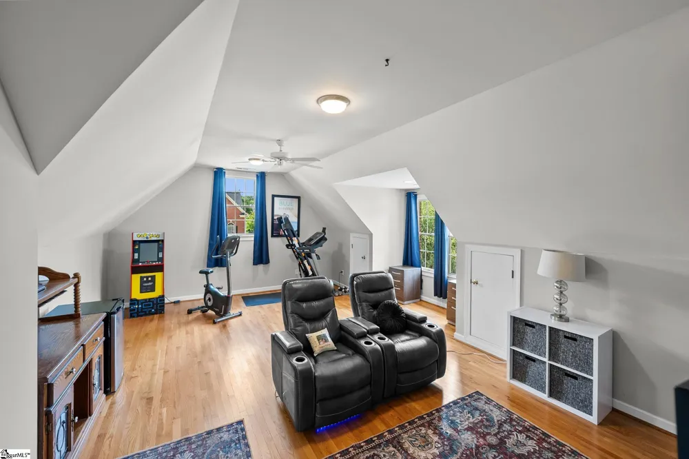 201 Huddersfield Drive Simpsonville, SC 29681