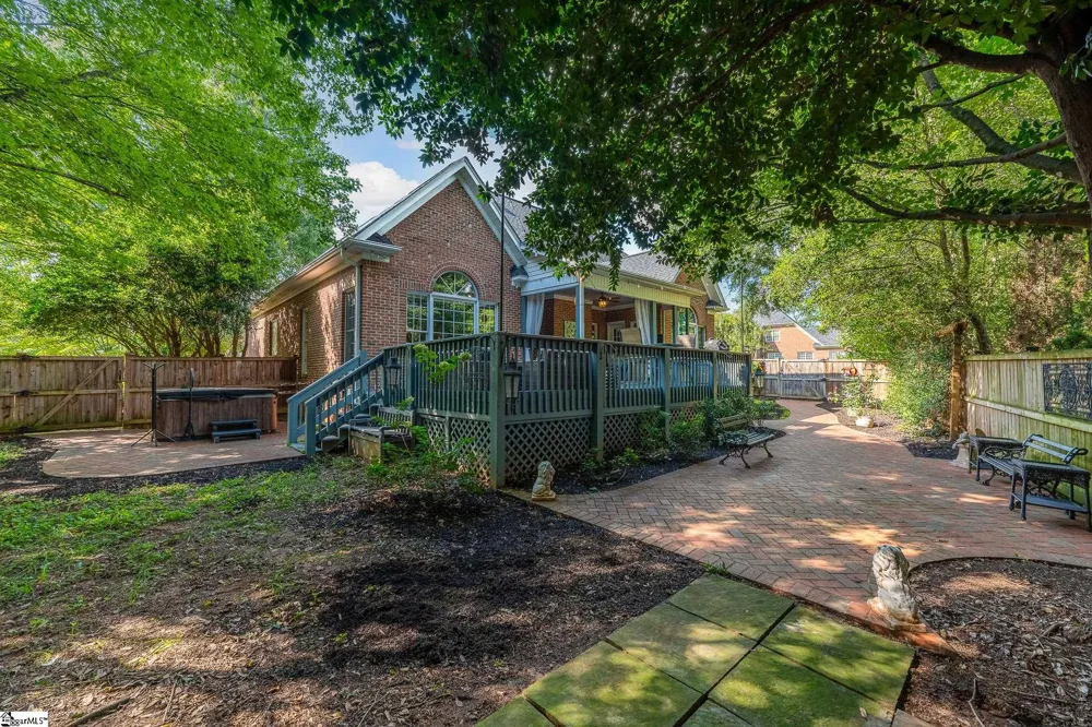 201 Huddersfield Drive Simpsonville, SC 29681