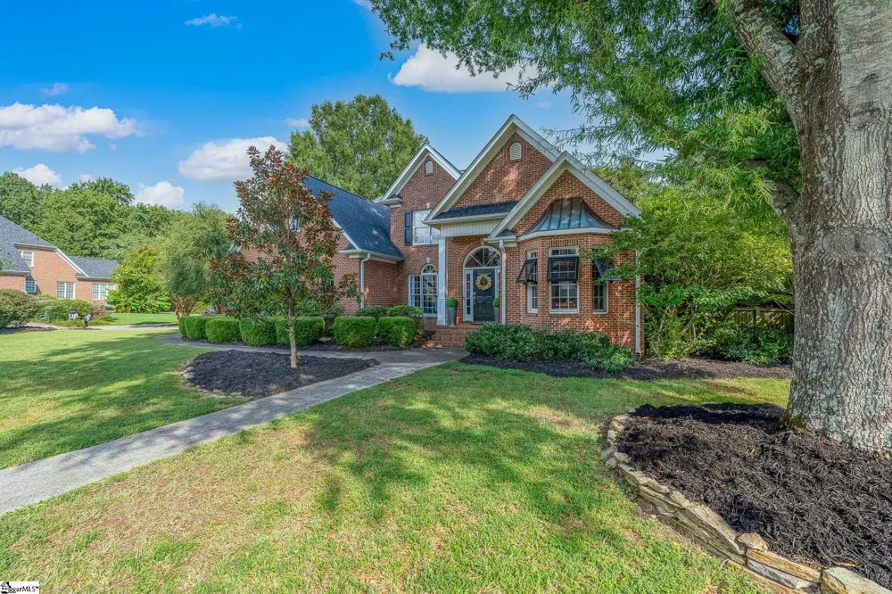 201 Huddersfield Drive Simpsonville, SC 29681