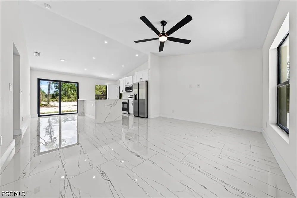 19th Terrace Labelle, FL 33935