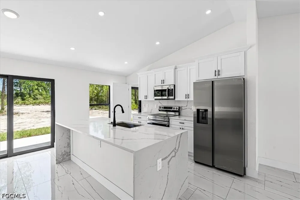 19th Terrace Labelle, FL 33935