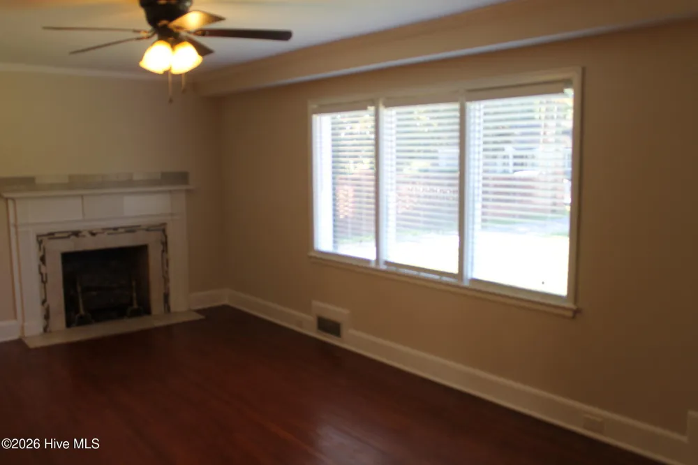 227 E College Street Whiteville, NC 28472