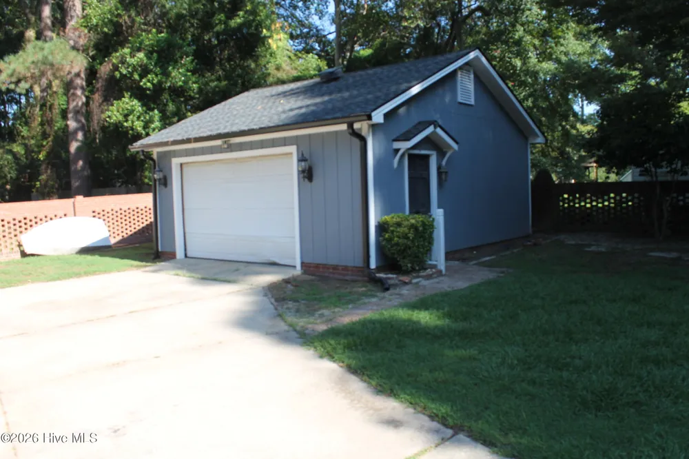 227 E College Street Whiteville, NC 28472