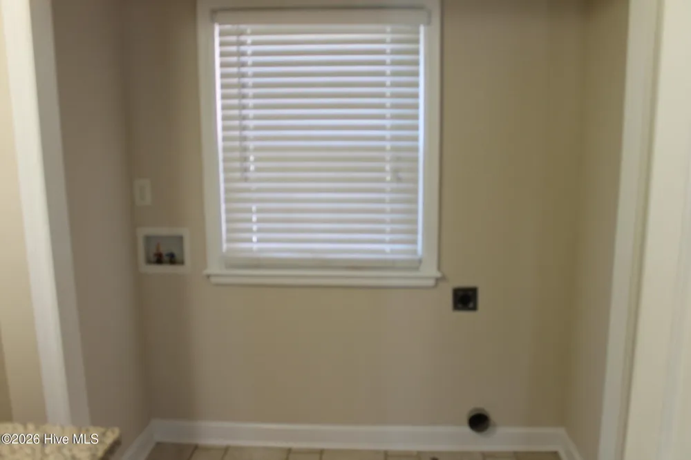 227 E College Street Whiteville, NC 28472