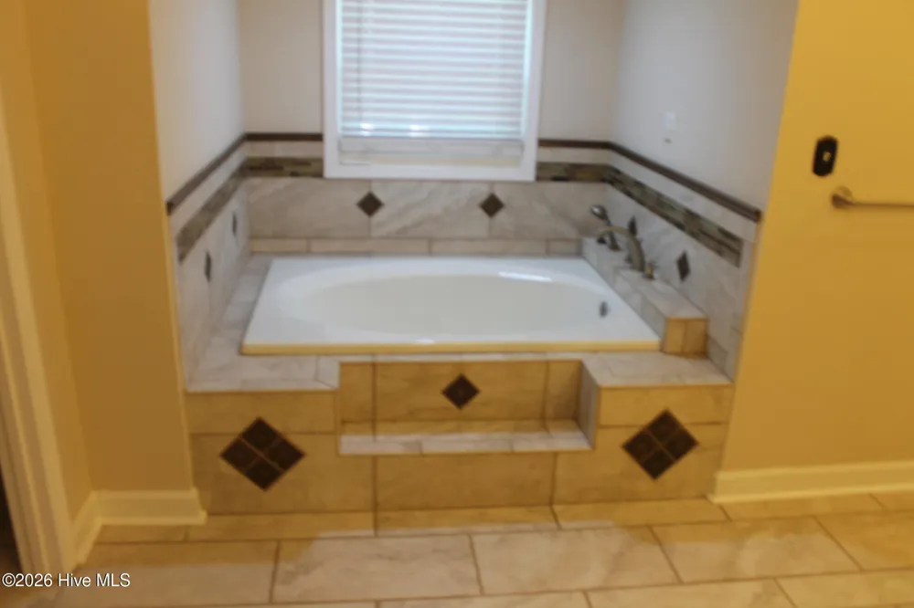 227 E College Street Whiteville, NC 28472