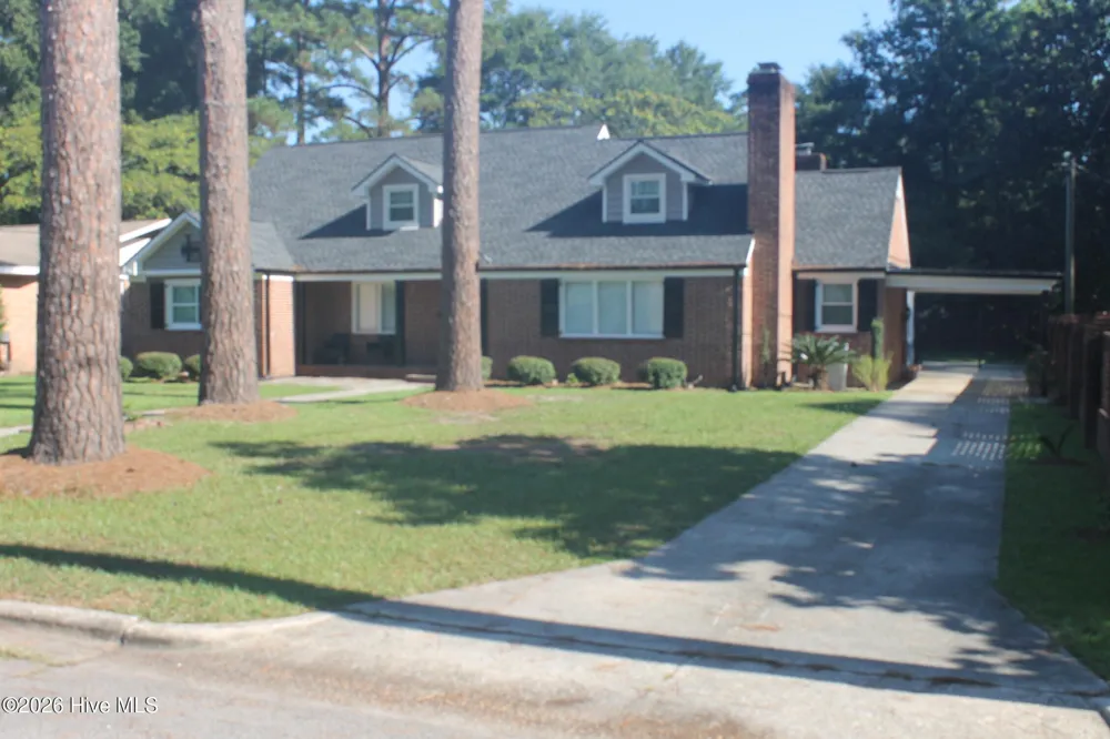227 E College Street Whiteville, NC 28472