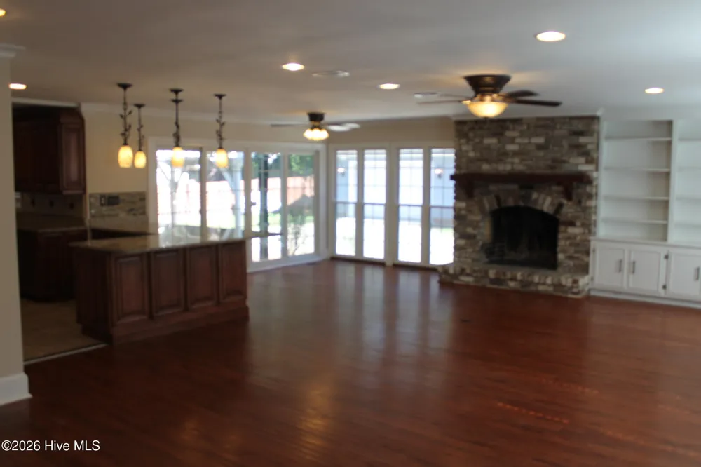227 E College Street Whiteville, NC 28472