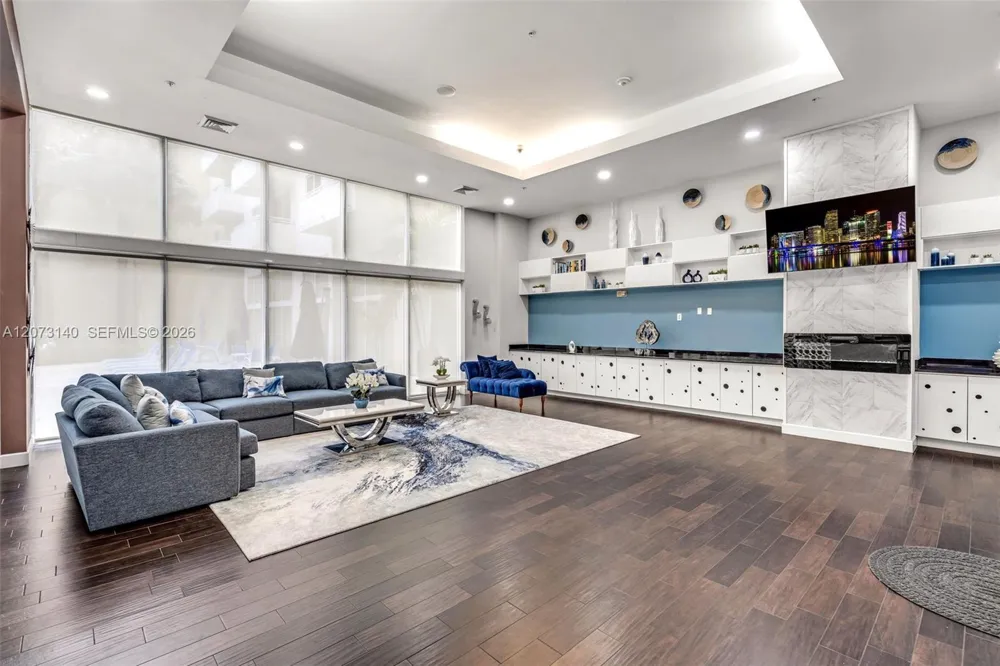18800 NE 29th Ave #LP1022 Aventura, FL 33180