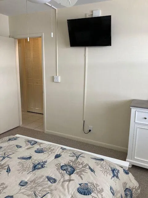 234 HIBISCUS AVENUE #370 Lauderdale By The Sea, FL 33308