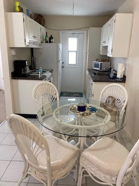 234 HIBISCUS AVENUE #370 Lauderdale By The Sea, FL 33308