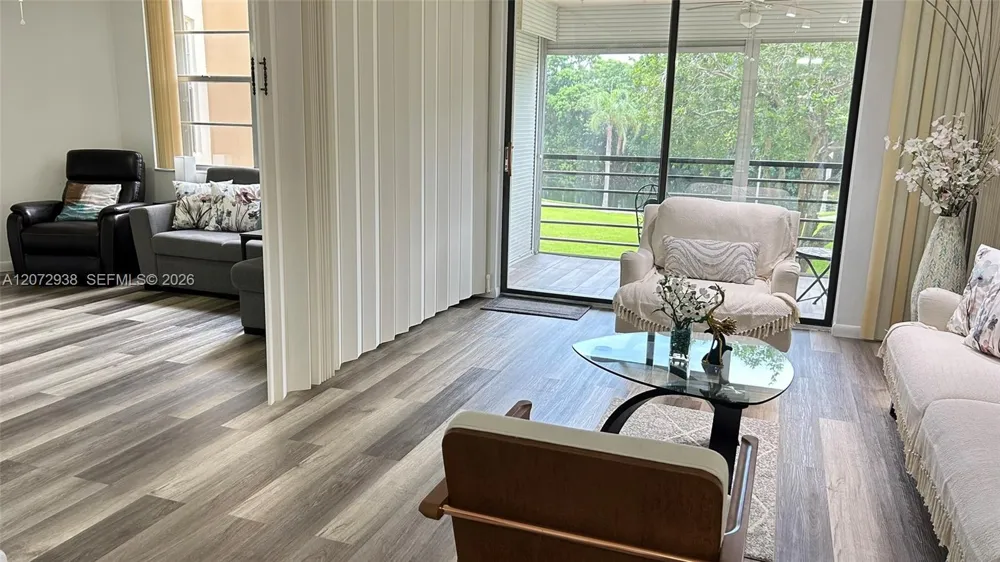 1200 Saint Charles Pl #209 Pembroke Pines, FL 33026