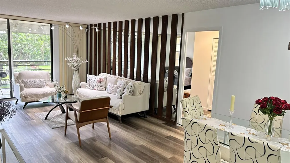 1200 Saint Charles Pl #209 Pembroke Pines, FL 33026