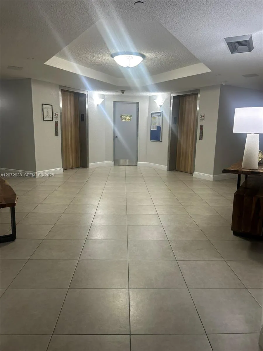 1200 Saint Charles Pl #209 Pembroke Pines, FL 33026