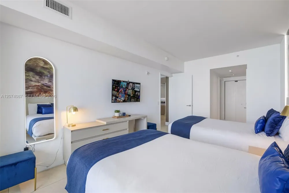4111 S Ocean Dr #3706 Hollywood, FL 33019