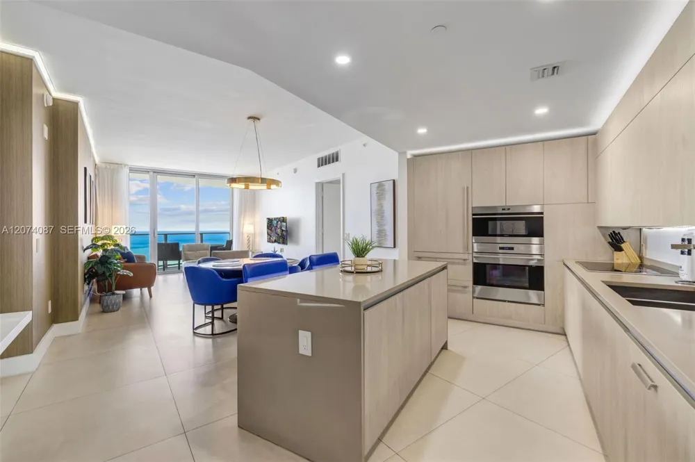 4111 S Ocean Dr #3706 Hollywood, FL 33019