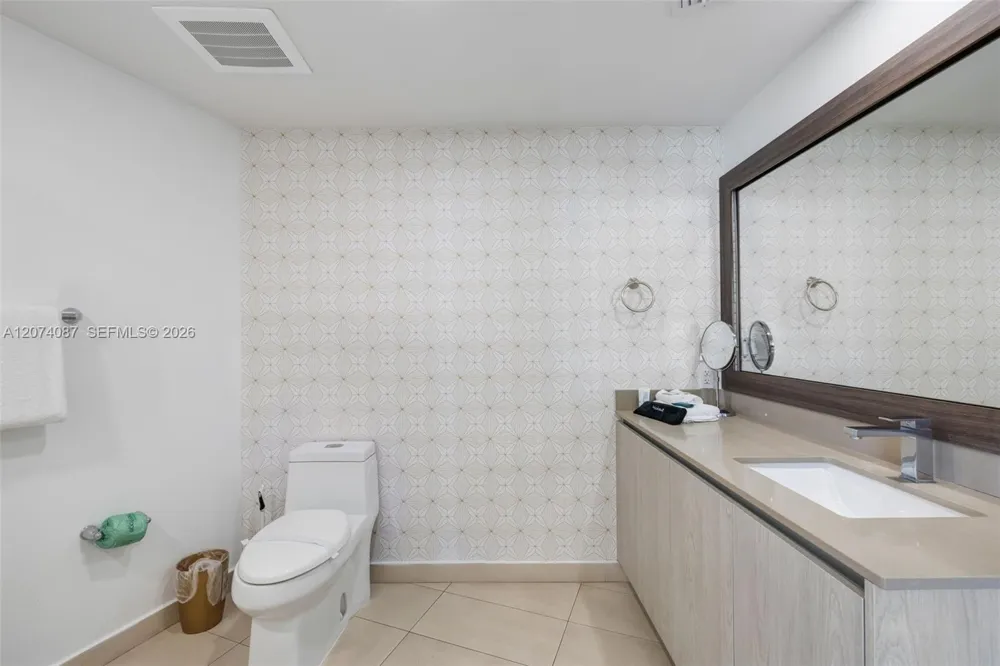 4111 S Ocean Dr #3706 Hollywood, FL 33019