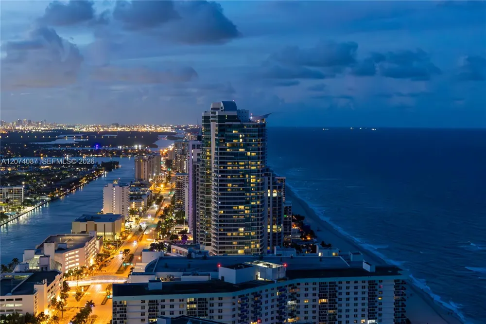 4111 S Ocean Dr #3706 Hollywood, FL 33019