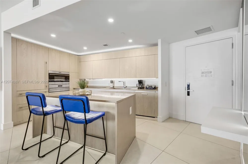 4111 S Ocean Dr #3706 Hollywood, FL 33019