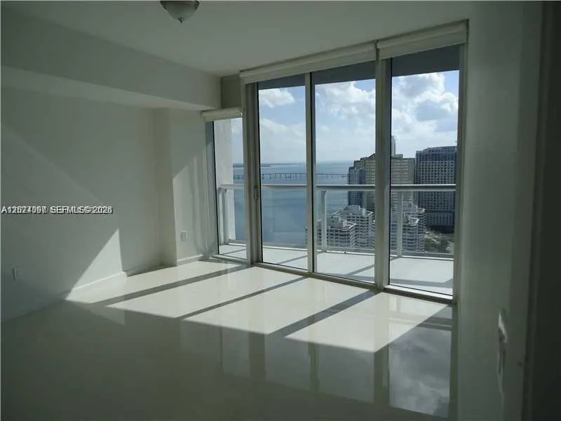 495 Brickell Ave #3609 Miami, FL 33131